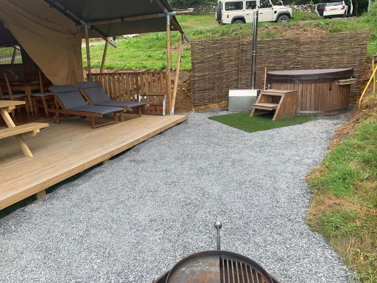 Mountain View Safari Tent With Hot Tub In The Heart Of Snowdonia Dolgellau Extérieur photo